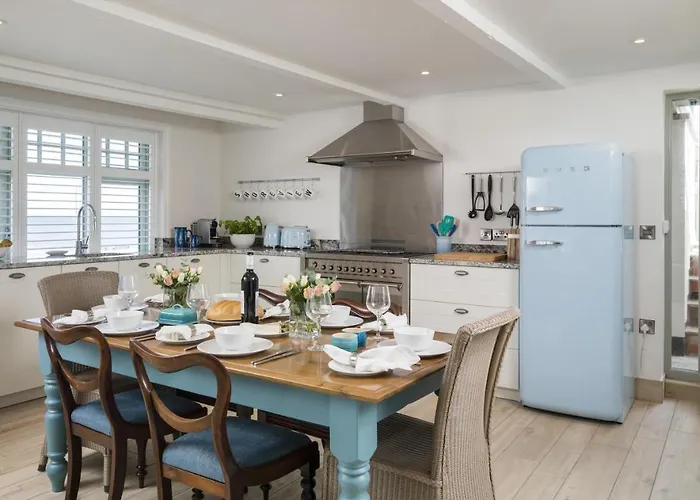 Holiday home Shore View